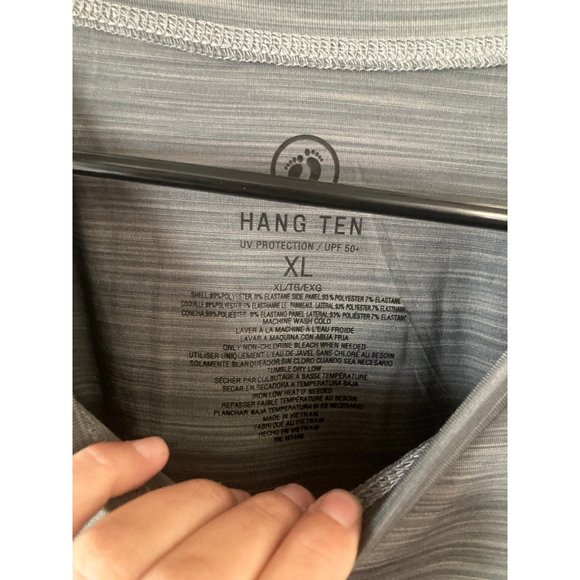 Long sleeve Hang Ten athletic shirt - Picture 2 of 5